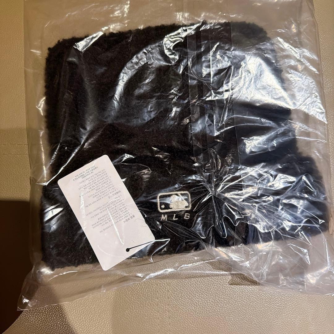 韓国限定 MLB ビーニーブラック 猫耳 ニット帽カリナ着用