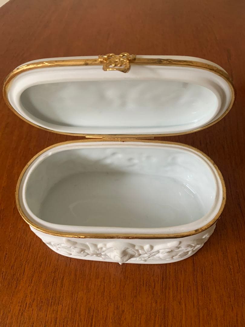 リモージュ　小物入れ