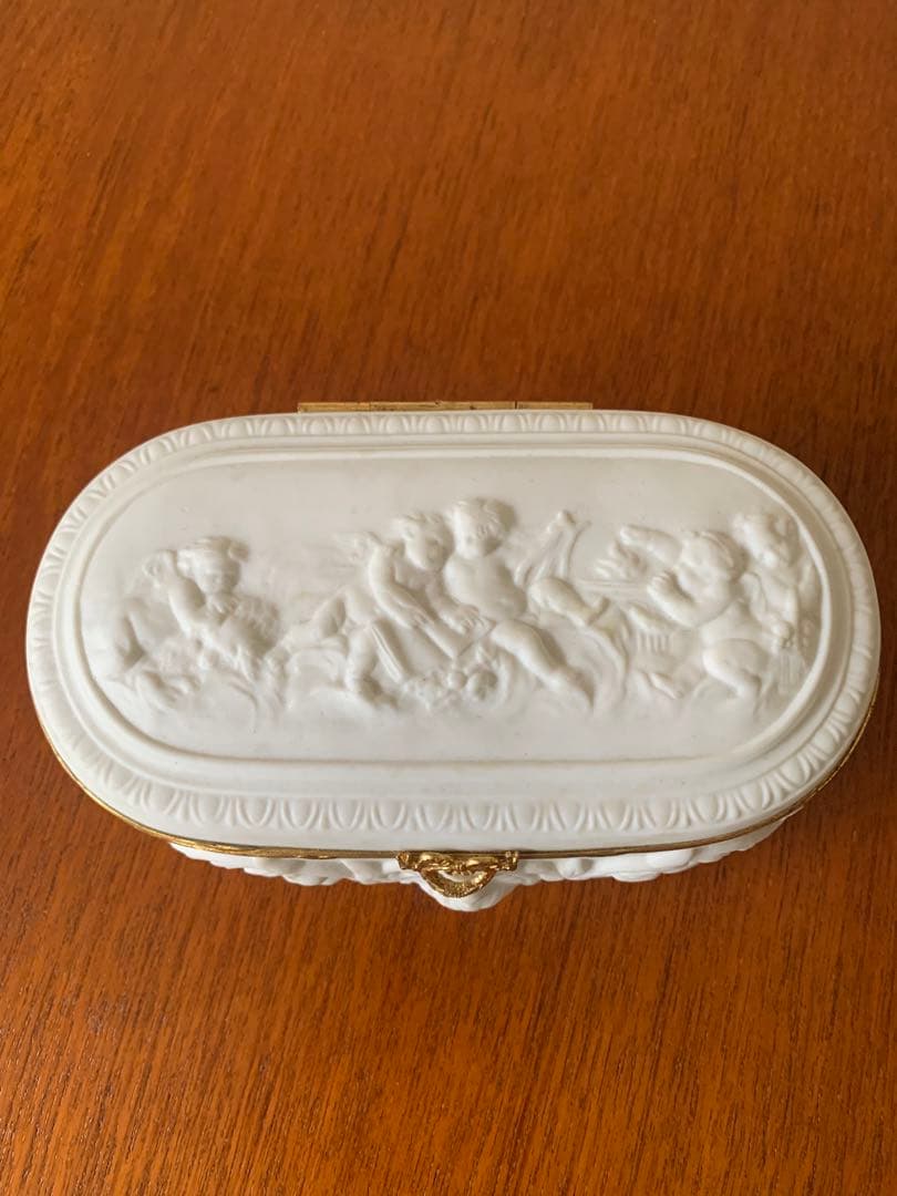 リモージュ　小物入れ