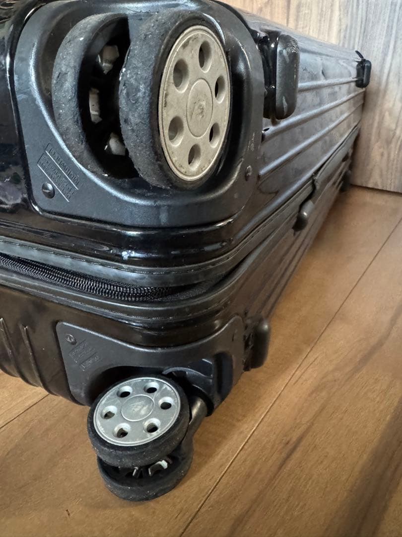 ジャンク品 リモワ サルサ デラックス 黒　大