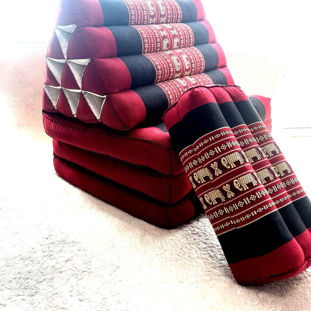 タイ製 三角まくら 折りたたみマット付き マットレス　秋キャンプ　インテリア