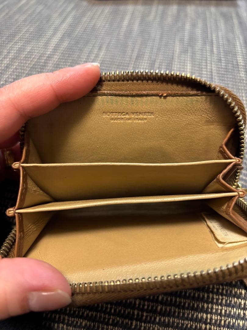 ボッテガヴェネタ　イントレチャートケース