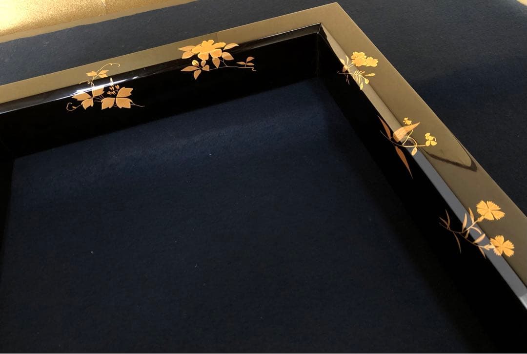 《レ》輪島塗 花尽くし蒔絵 炉縁 漆芸一后造 共布 共箱　251107う4