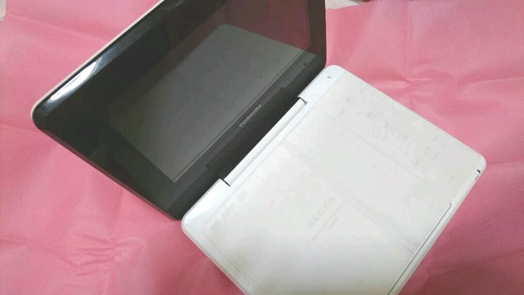 TOSHIBA ポータブルDVDプレーヤー