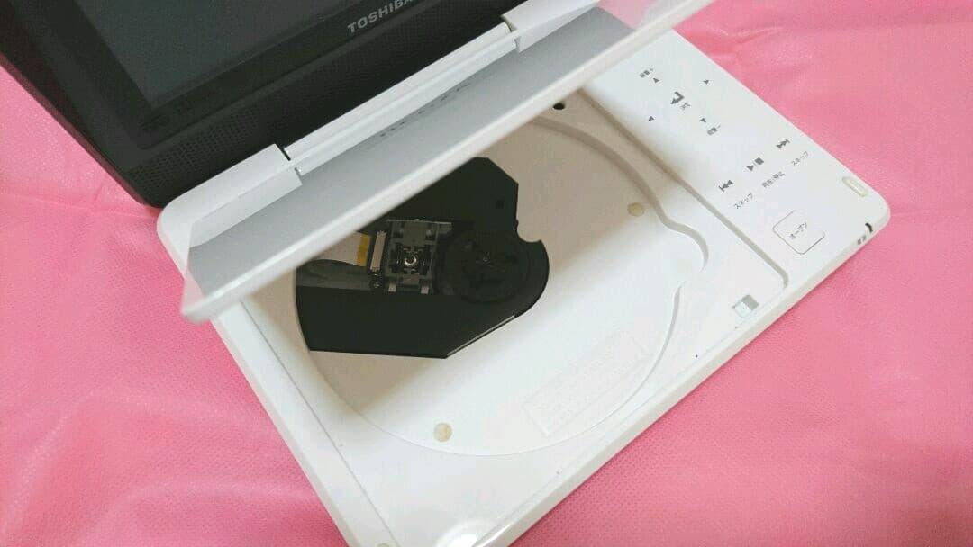 TOSHIBA ポータブルDVDプレーヤー