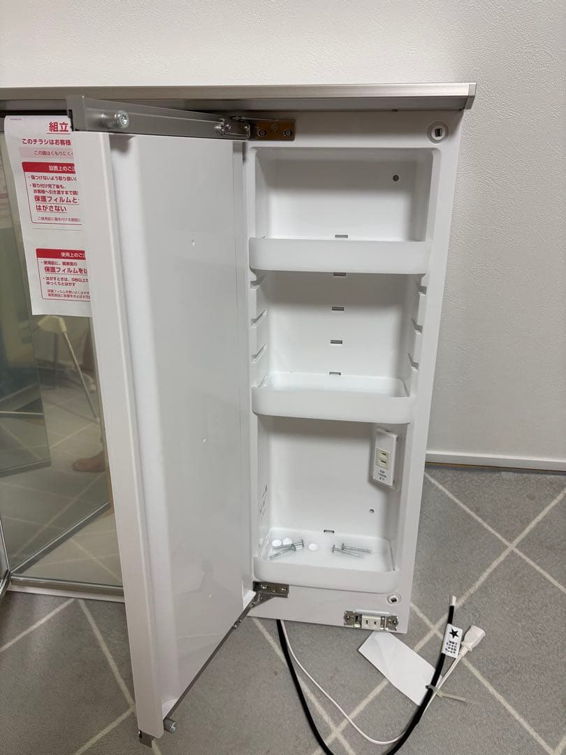 TOTO 洗面化粧台　ミラーキャビネット