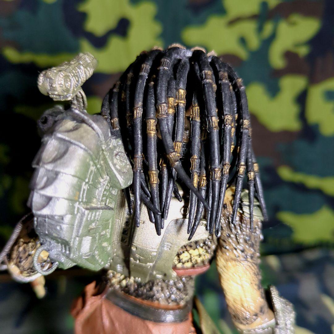 NECA ／クラシック・プレデター 【中古品•ブリスターパッケージ無し】