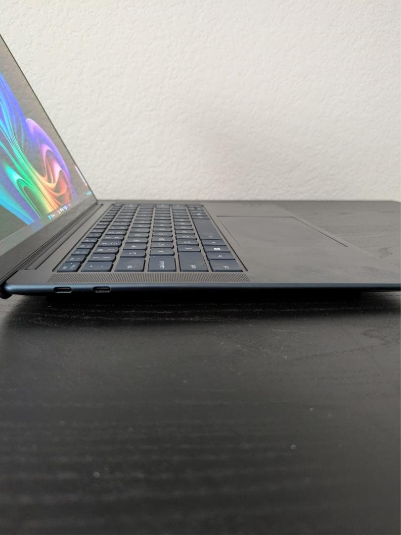 その他ノートPC本体 Lenovo Yoga Slim 7x 3K OLED Touchscreen