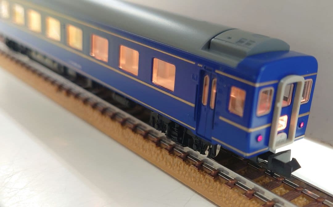 ★★★【客車2両室内灯装備】TOMIX　92080 JR EF65ブルートレイン
