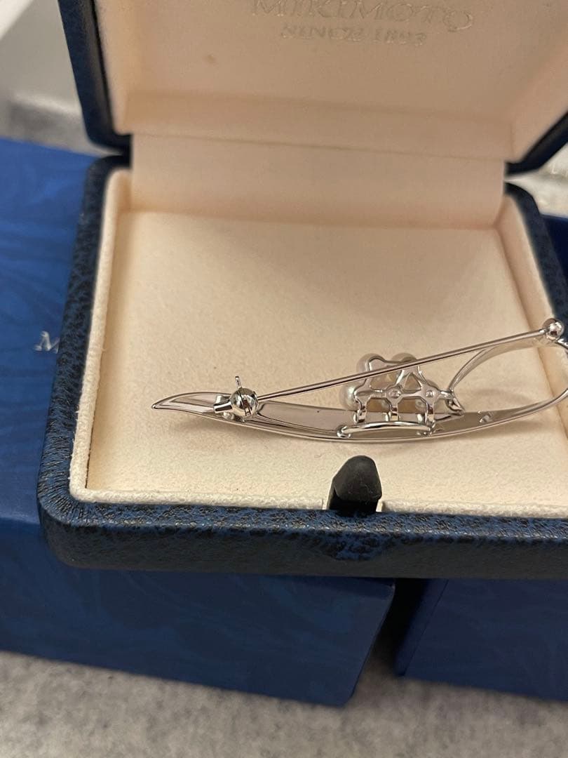 MIKIMOTO ミキモト　真珠　ベビーパール　ブローチ シルバー 5珠