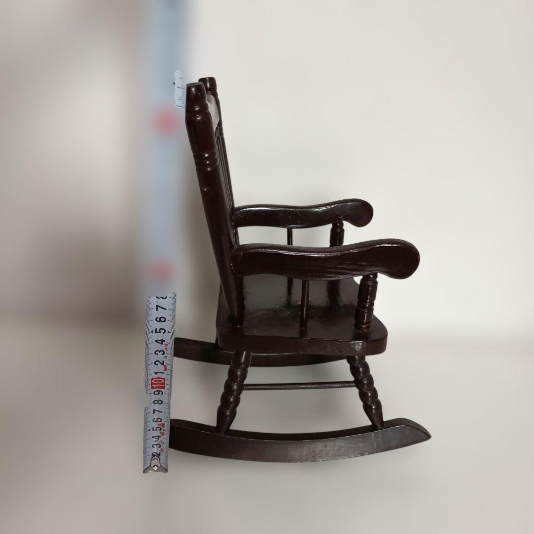 ミニチュア木製ロッキングチェア　フランス人形　日本人形　ダークブラウン 飾り椅子