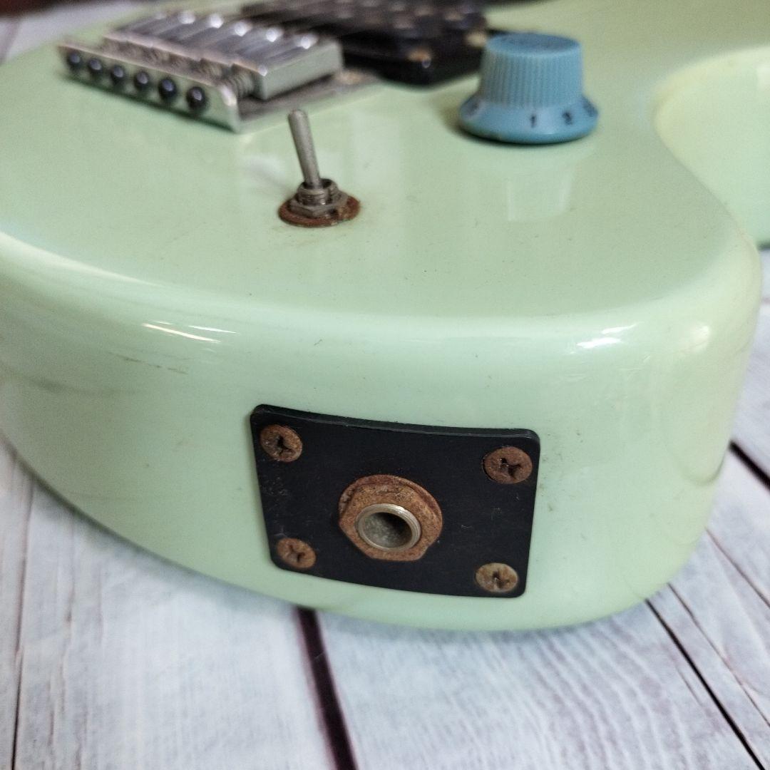 Fernandes エレキギター 薄緑