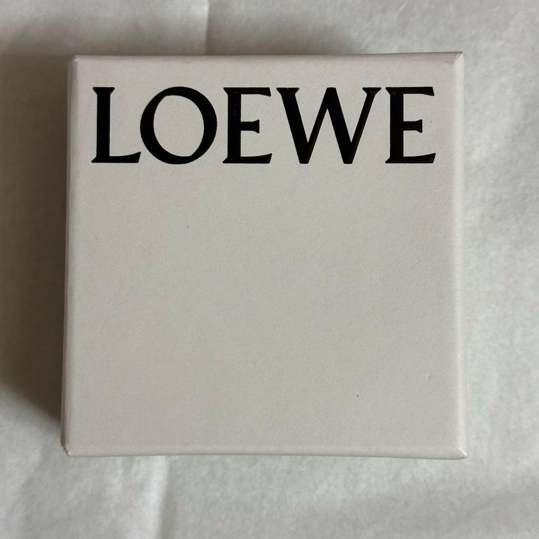 LOEWE ロエベ　ゴールドブローチ