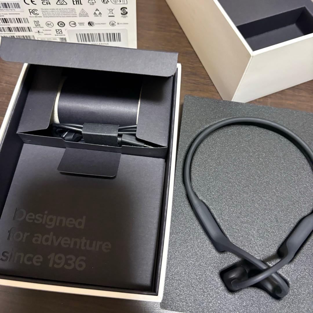 骨伝導イヤホン SUUNTO SONIC オープンイヤー　軽量 IP55防水