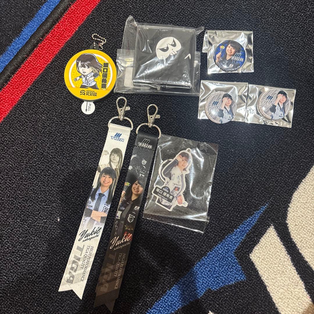 B*l様 ダーツ　坂口優希恵プログッズ