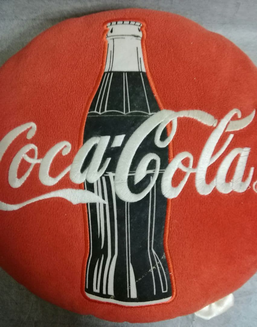 逸品　珍品　レア物　コカ・コーラ　クッション　ロゴ刺繍®入り　ヴィンテージ