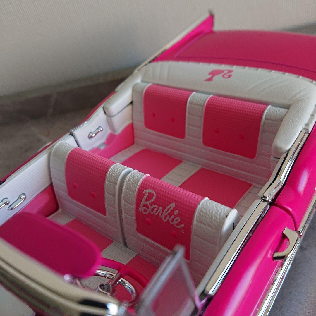 1/18 1957 シボレーベルエア バービー