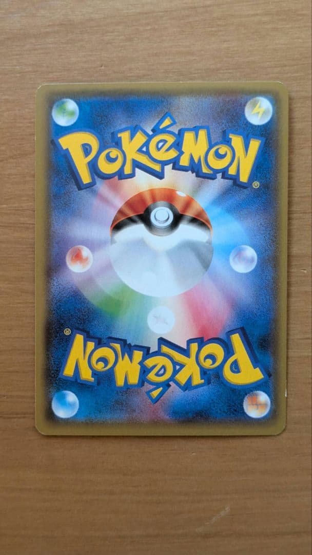 ポンチョを着たイーブィ ニンフィア プロモ