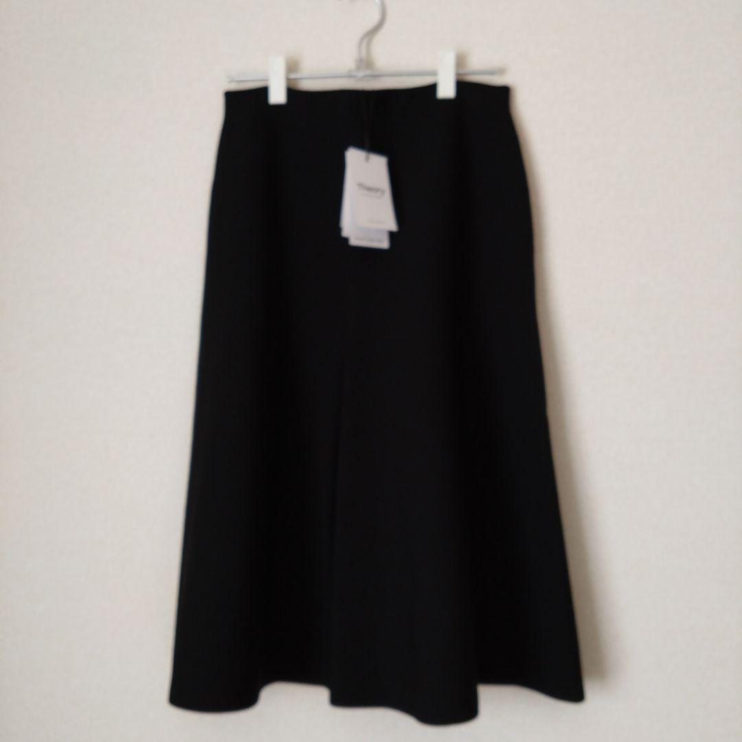Theory　通年使用　黒スカート（新品未使用）