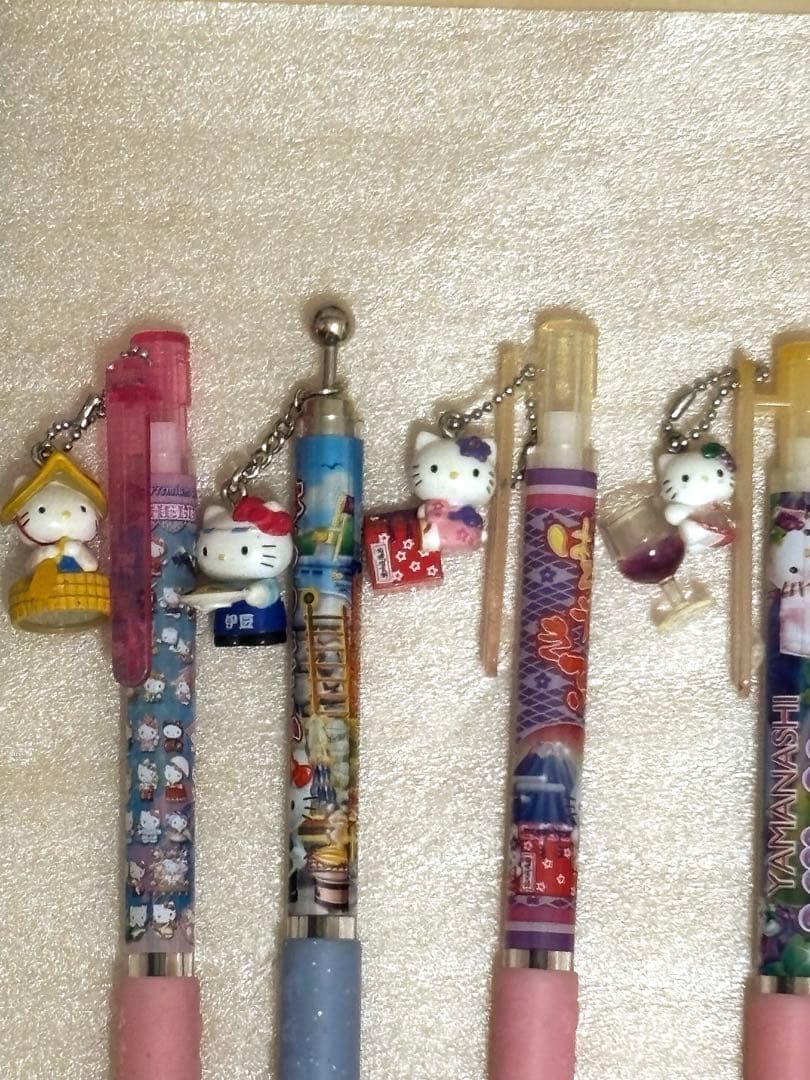 ご当地限定キティ　ボールペン50本＋オマケ5本
