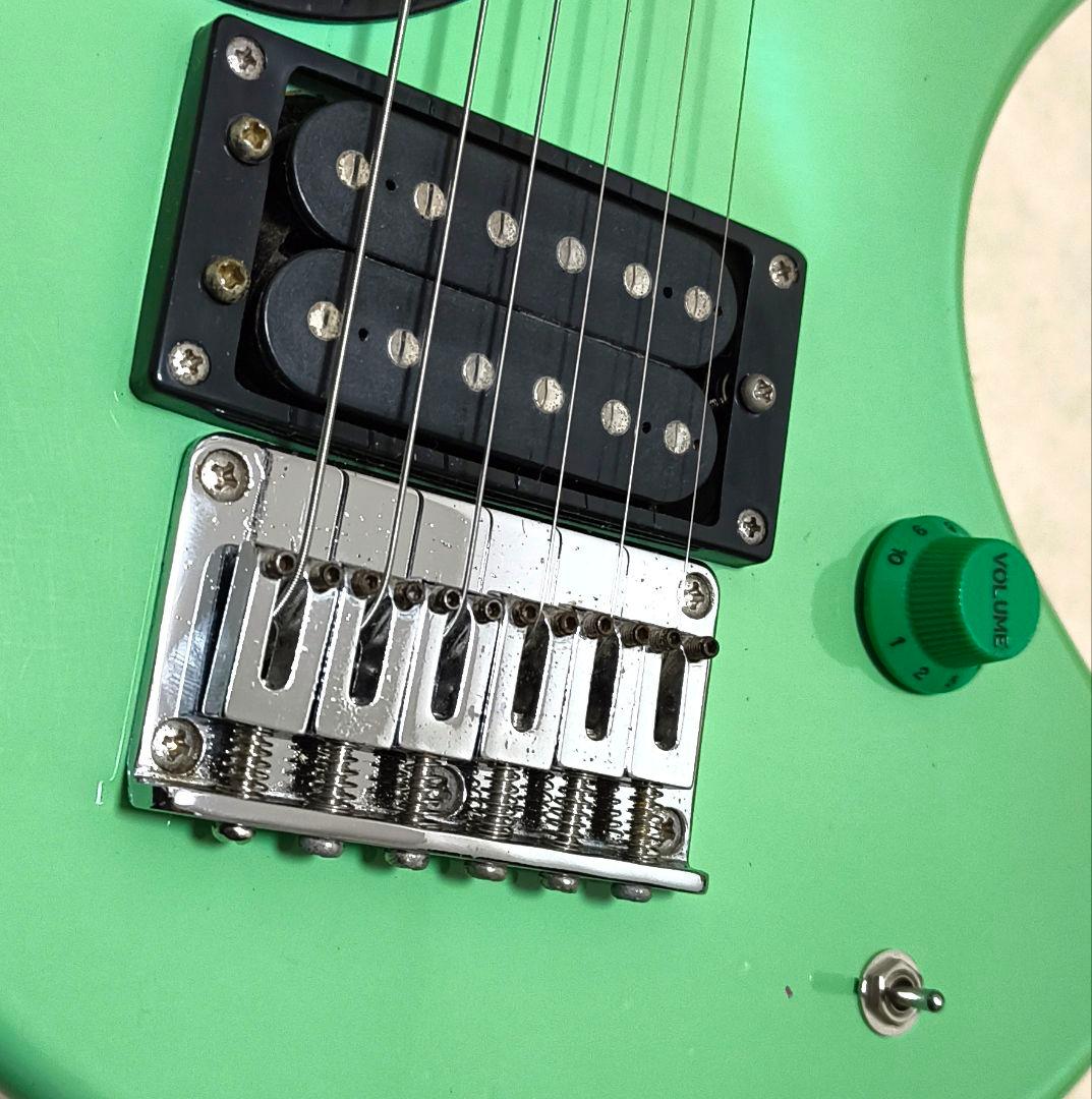 【美品】ZO-3 ミントグリーン アンプ内蔵ミニギター ヘッドフォン端子付