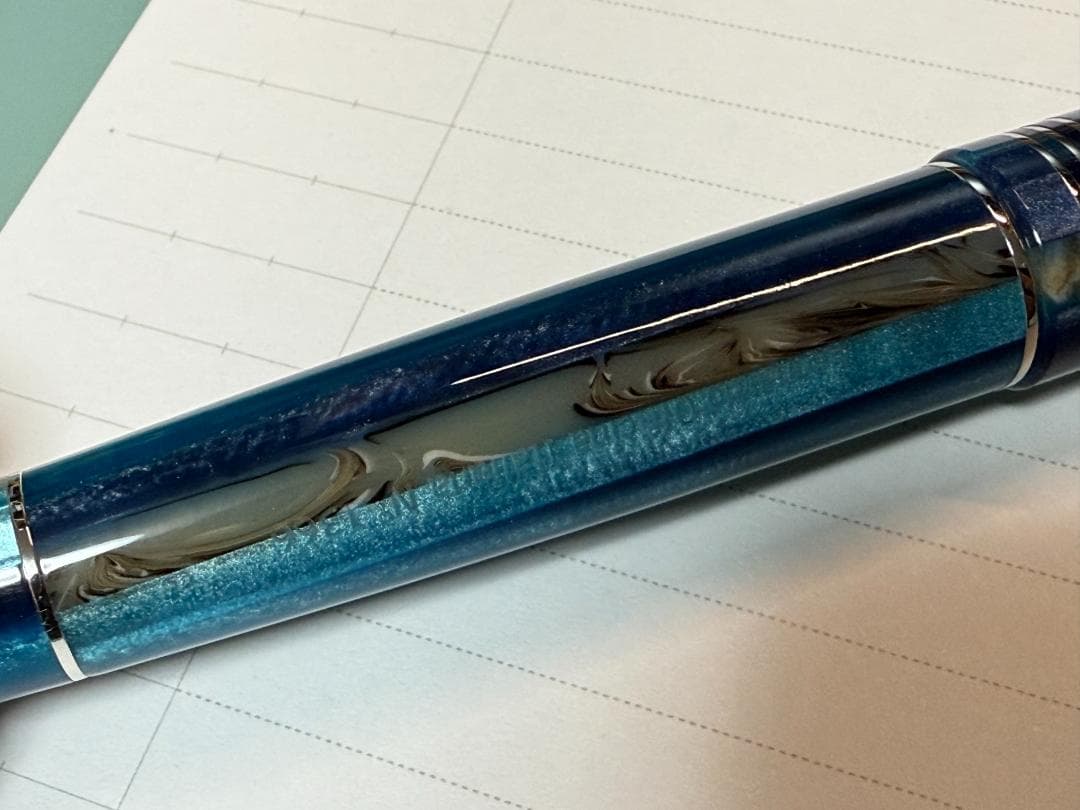 レオナルド モーメントゼロ ハワイブルー 万年筆 14Kニブ M