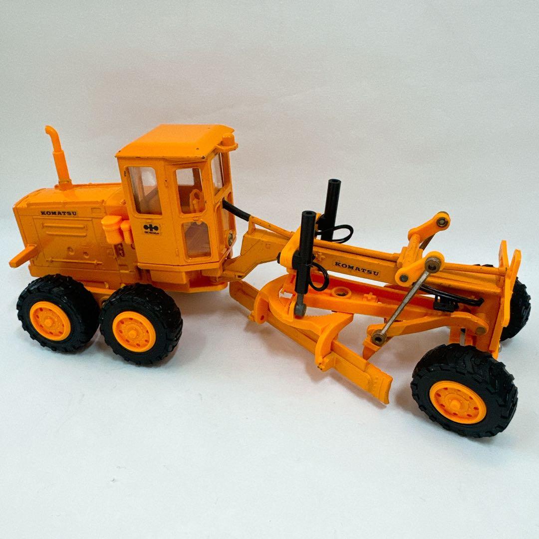 【極希少・当時物・美品】コマツ モータグレーダ GD605A Diapet