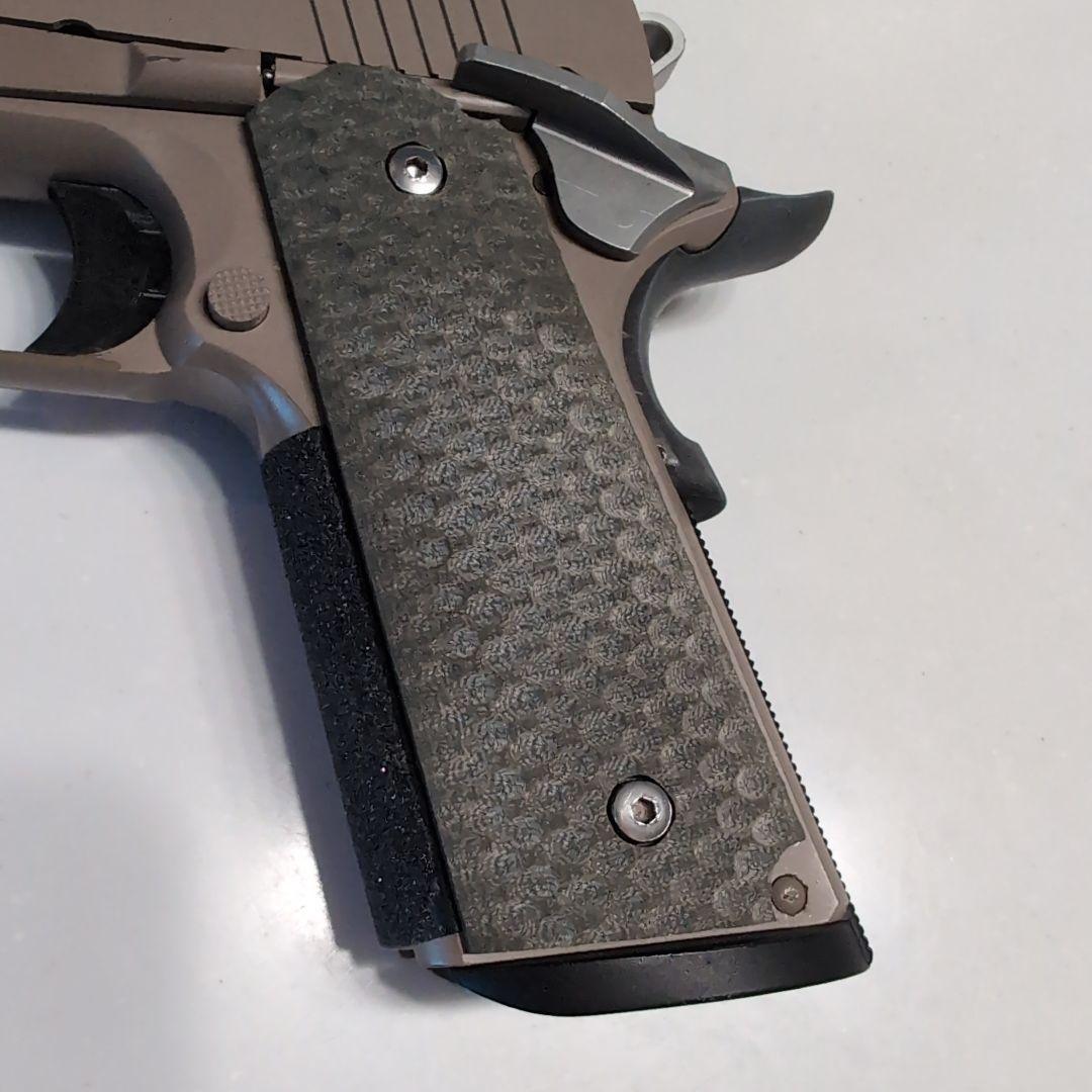 東京マルイ M45A1 CQB PISTOL カスタムパーツ多数使用