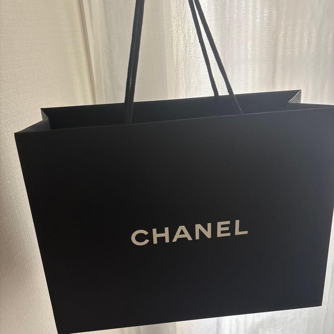 CHANEL ココハンドル入っていた箱 box 空き箱 ショッパー 新品