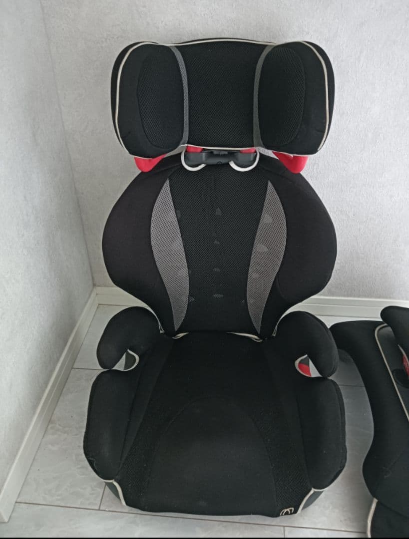 エールべべ ジュニアシート サラット3ステップ クワトロST チャイルドシート