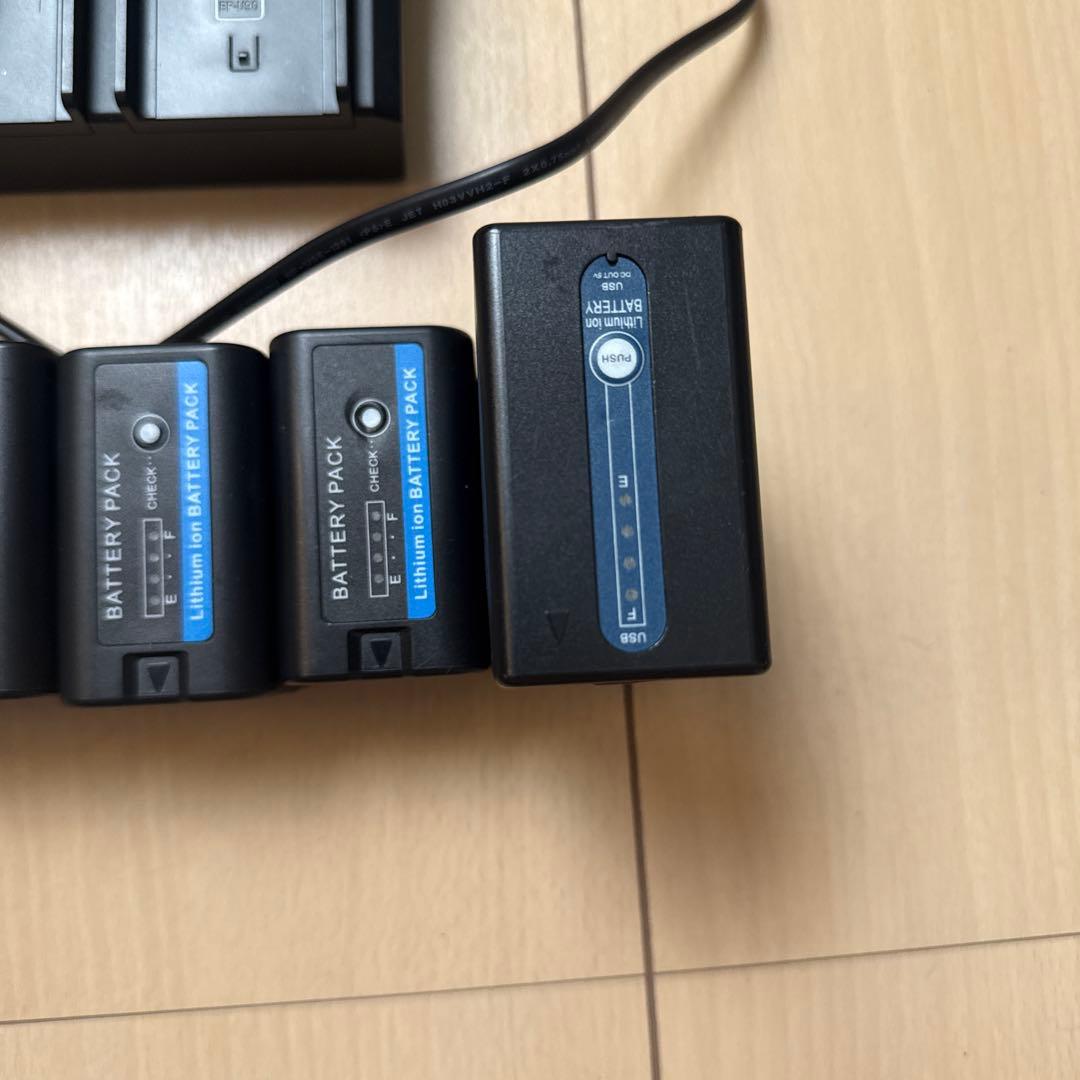 SONY サードパーティ製 BP-U30 4個 BP-U70 1個　充電器