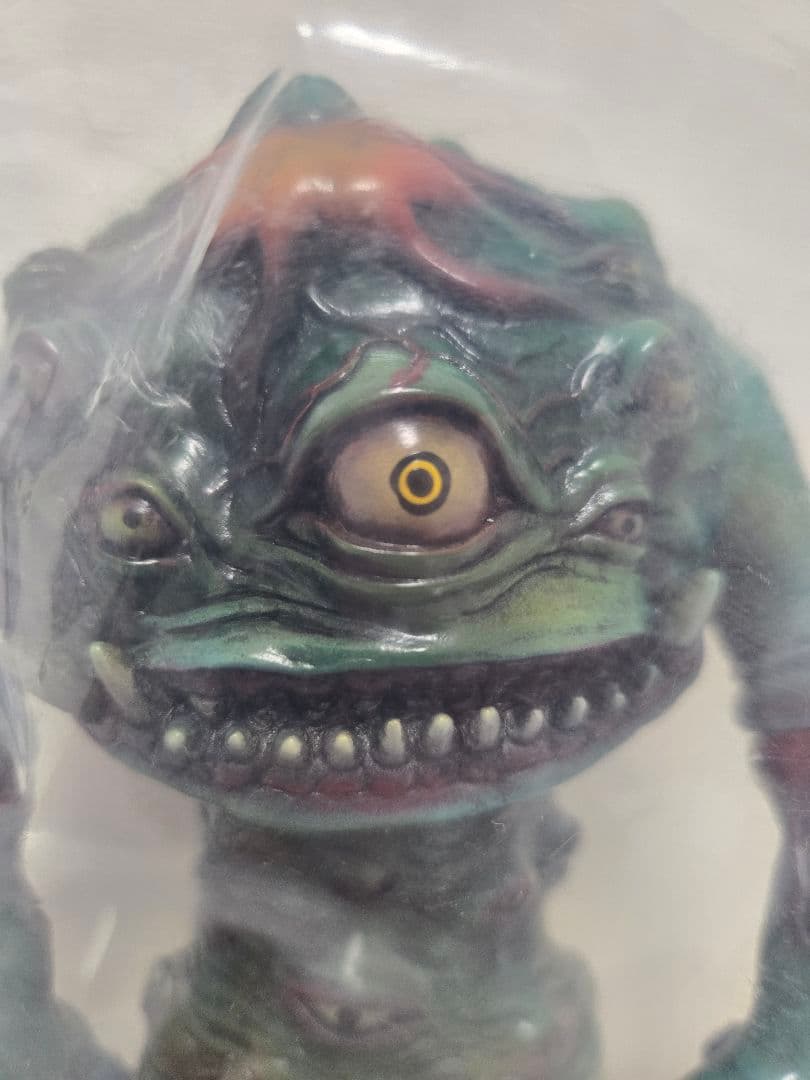 シカルナ工房 宇宙怪獣　メギーラ　レアカラー