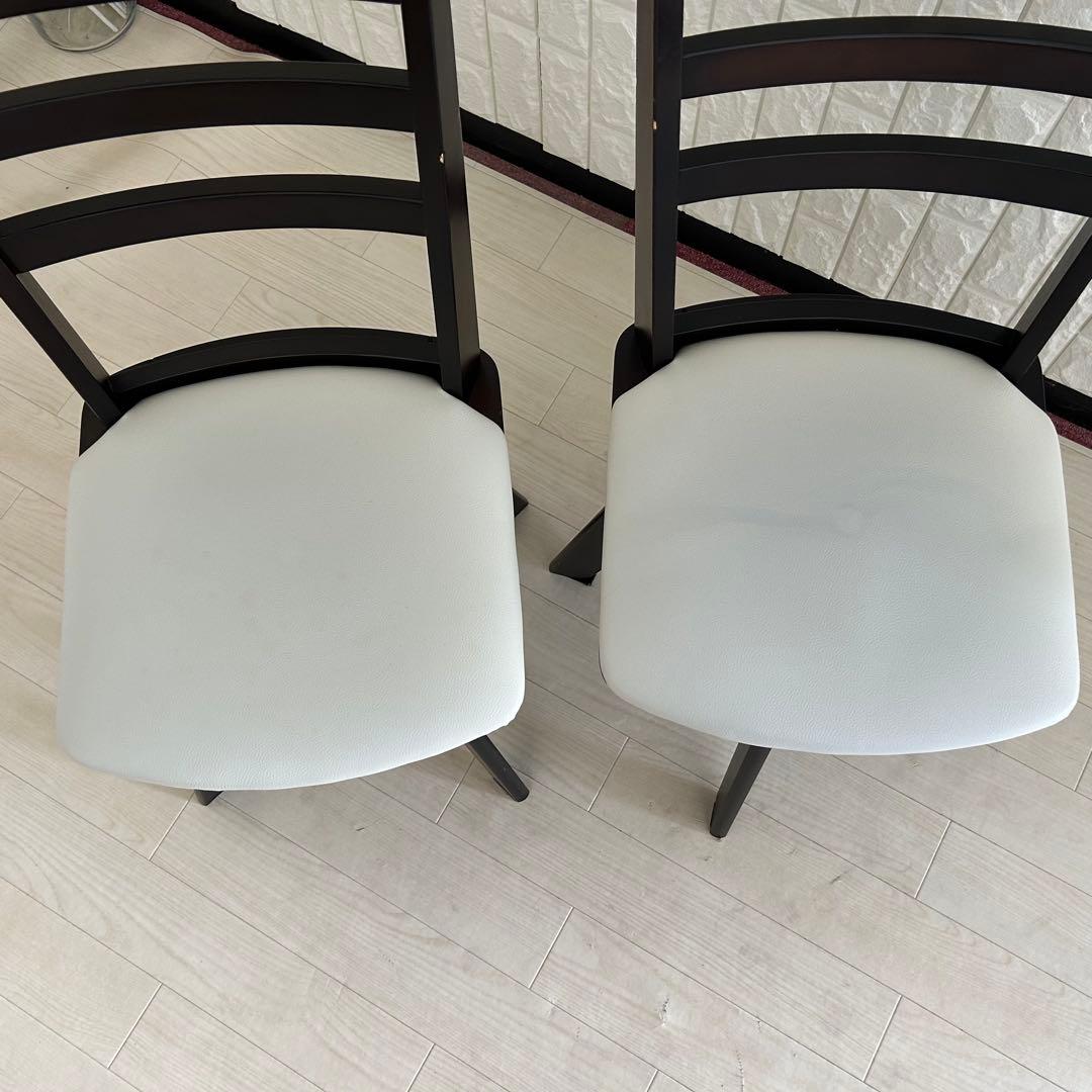 都内23区送料無料❗️ニトリ　伸縮式ダイニングテーブル　回転チェア　３点セット✨