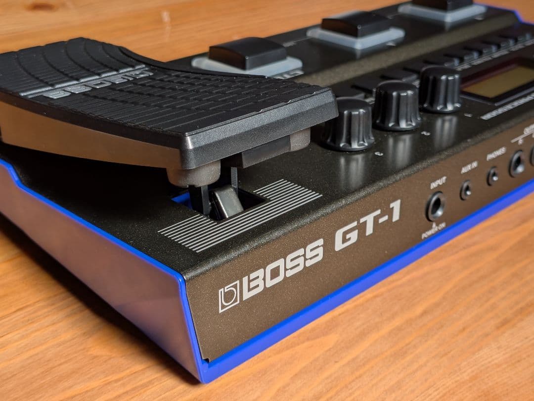 BOSS GT-1 専用アダプター 教本付き ギターエフェクター