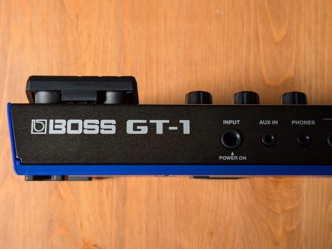 BOSS GT-1 専用アダプター 教本付き ギターエフェクター