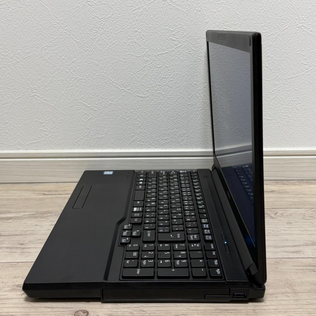 バッテリー良好 薄軽量タブレットLIFEBOOK i5 10世代 8G 256G