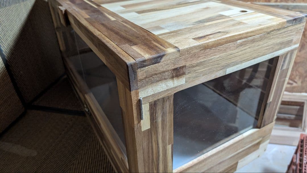 アカシア集成材15ミリ幅120縦50奥行50蜜蝋オイル仕上げ！