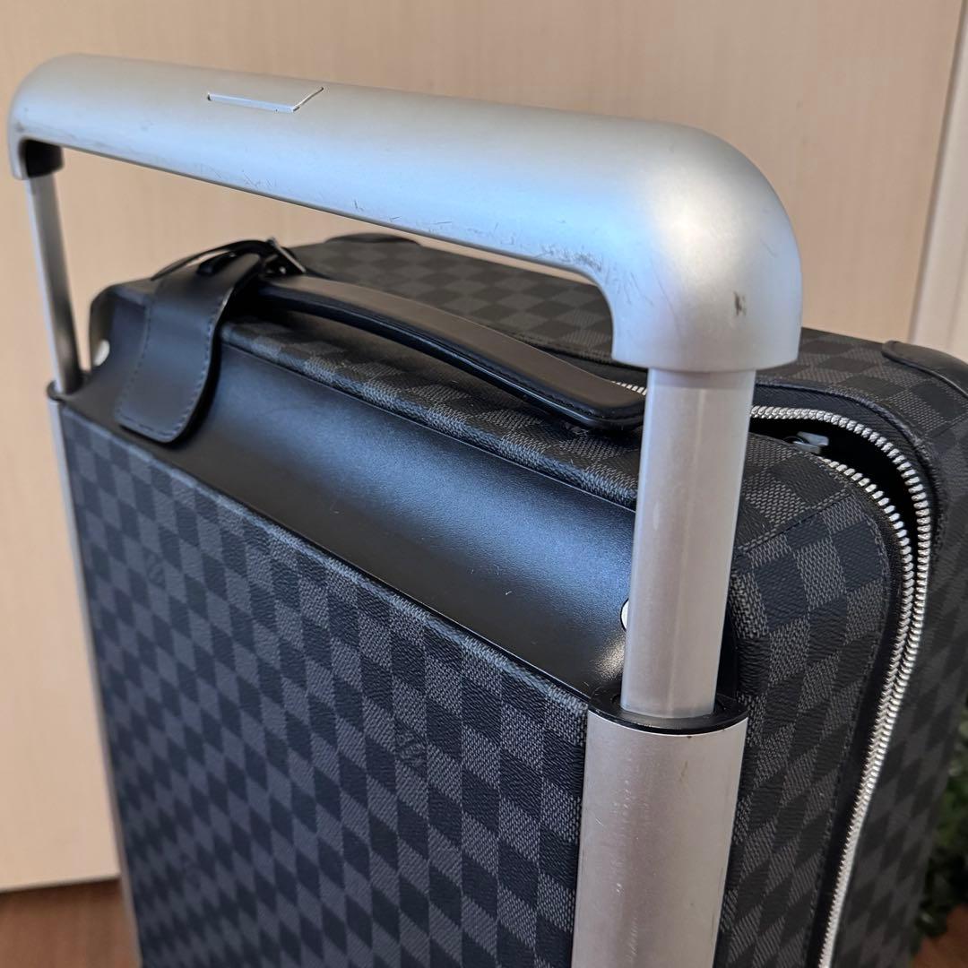 ルイヴィトン ダミエパターン TSAロック付きキャリーケース
