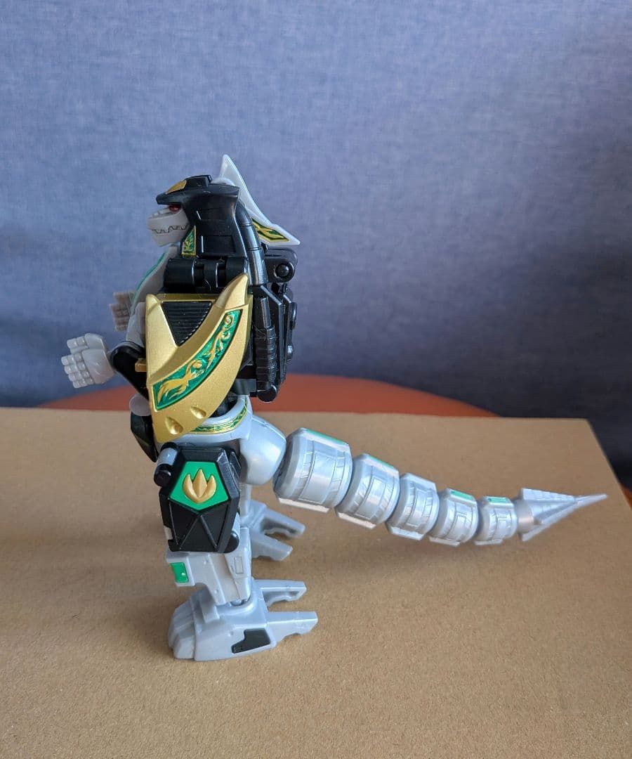 SHFドラゴンレンジャーSMPドラゴンシーザー·獣奏剣·ゼンカイジュウオーと＋α