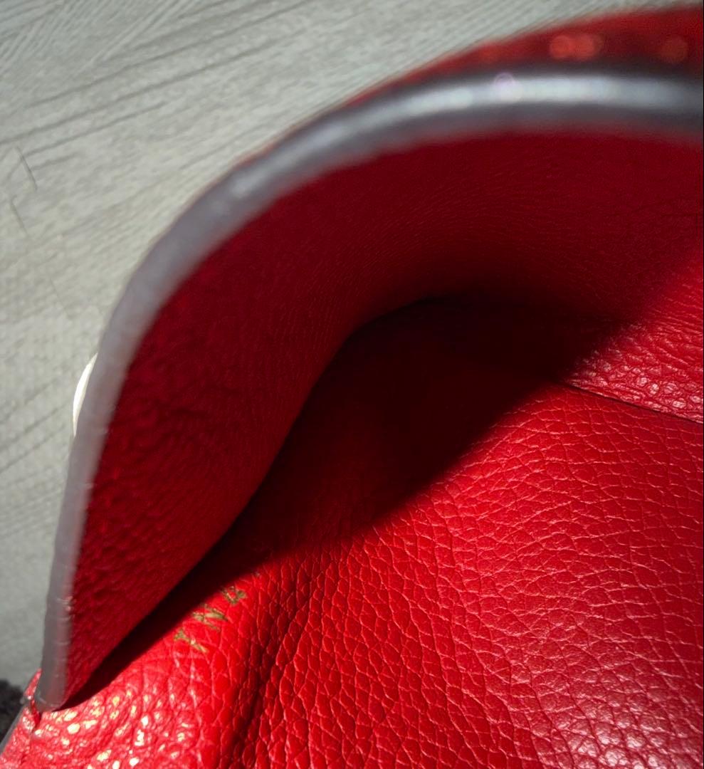 ルイヴィトン モノグラム アンプラント ポシェット クレ レザーケース 赤