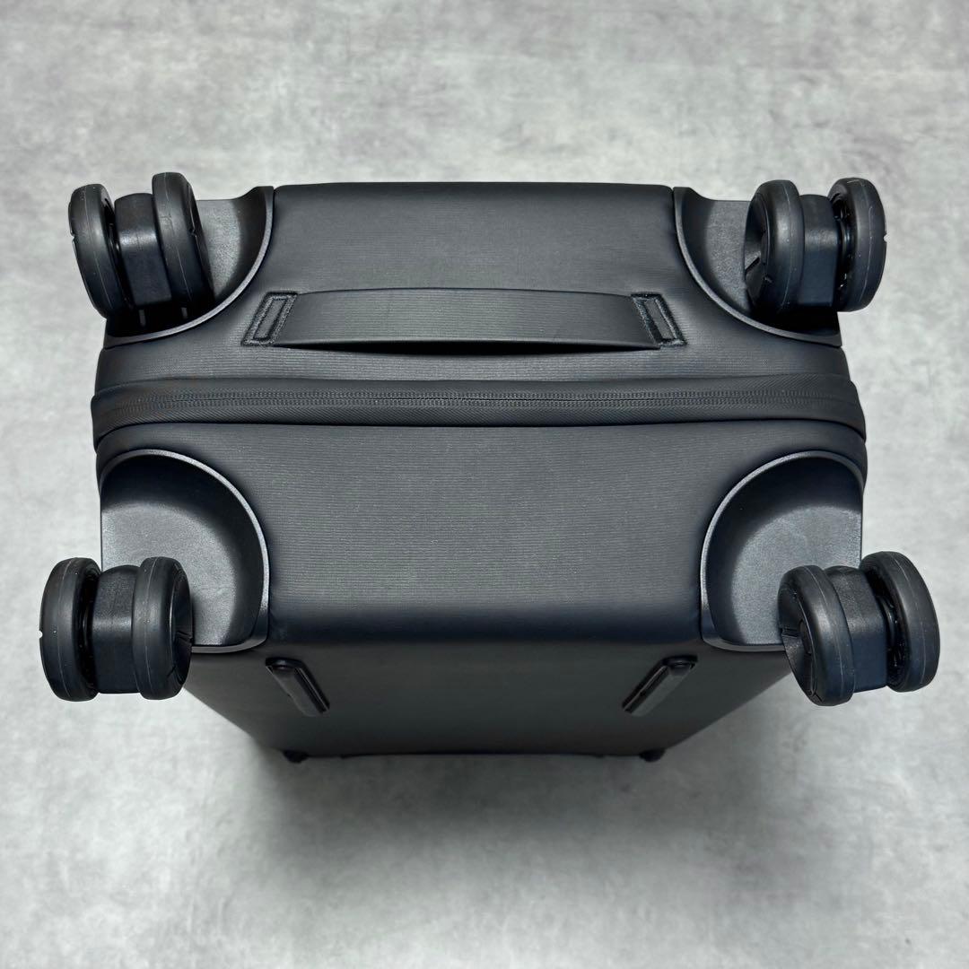 Peak Design Roller Pro ブラック スーツケース 黒