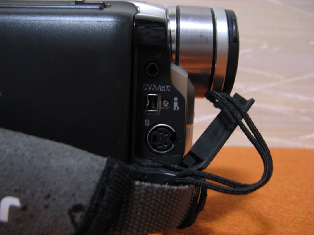 動作OK!☆VictorのMiniDV/デジタルビデオカメラ・GR-DVA10