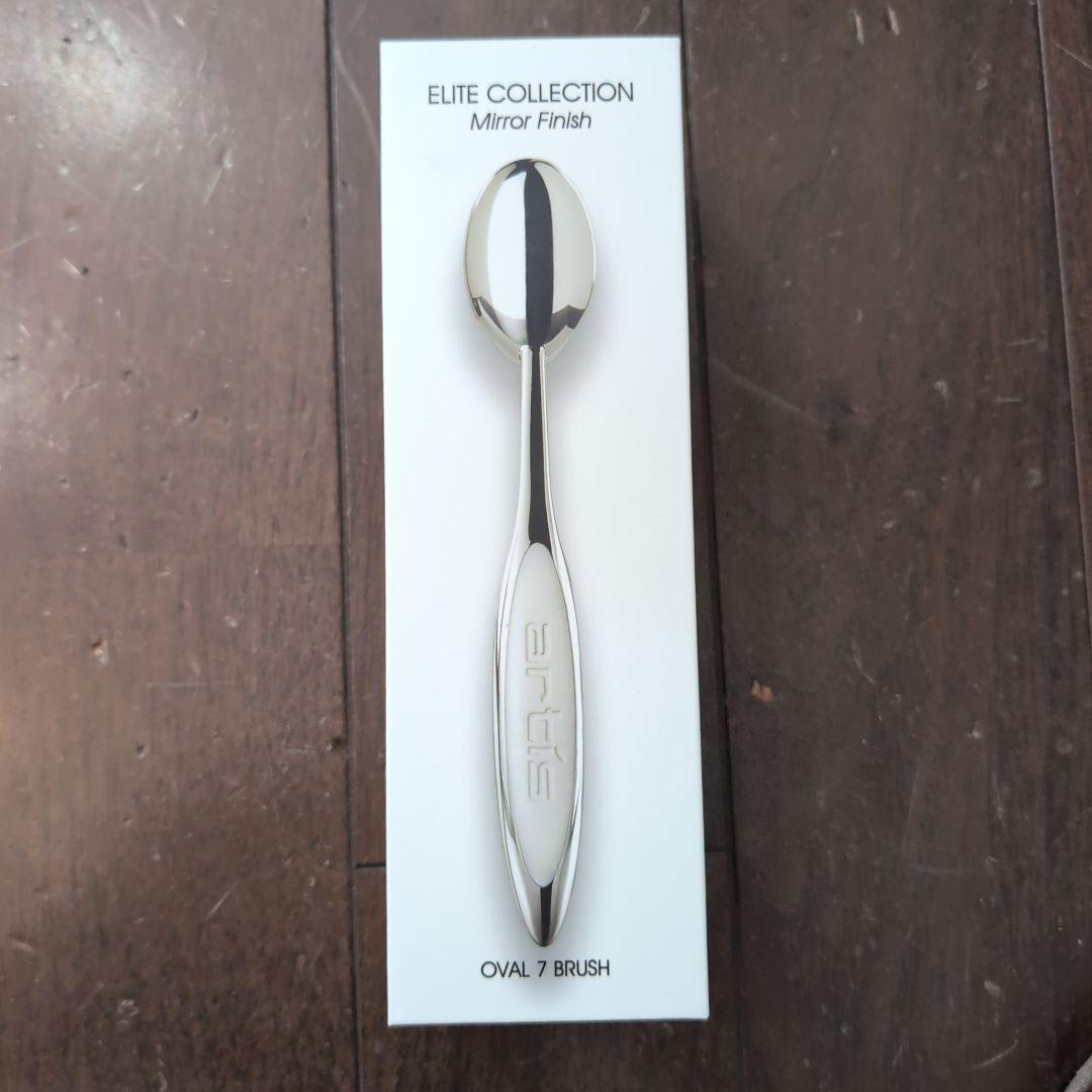 アーティス　メイクアップブラシ　エリートコレクション　オーバル７