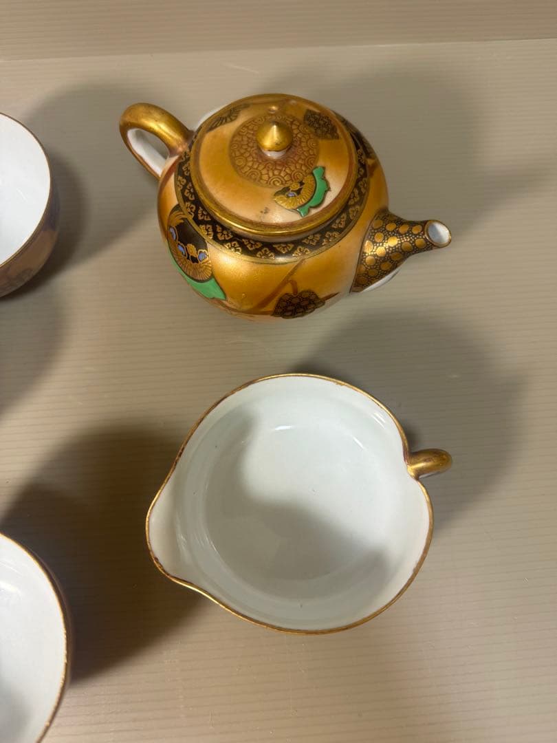2172 九谷焼　金彩　茶器セット　急須1客　湯冷し1客　湯呑5客　時代物
