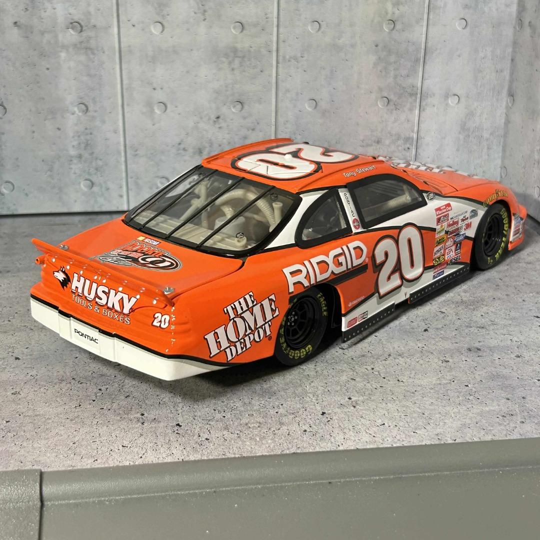 ぱ*ぱ様 1/18 ACTION Pontiac Grand Prix Nasc