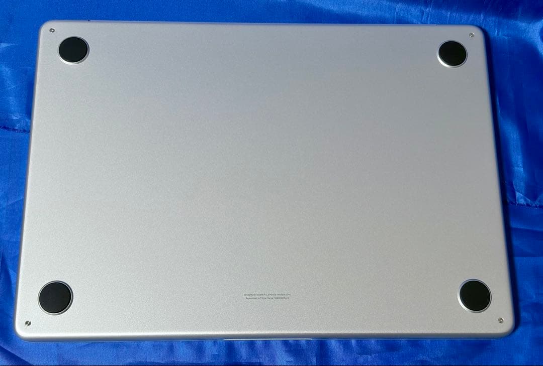 超美品 MacBook Air 13インチ M4 16GB/256GBシルバー