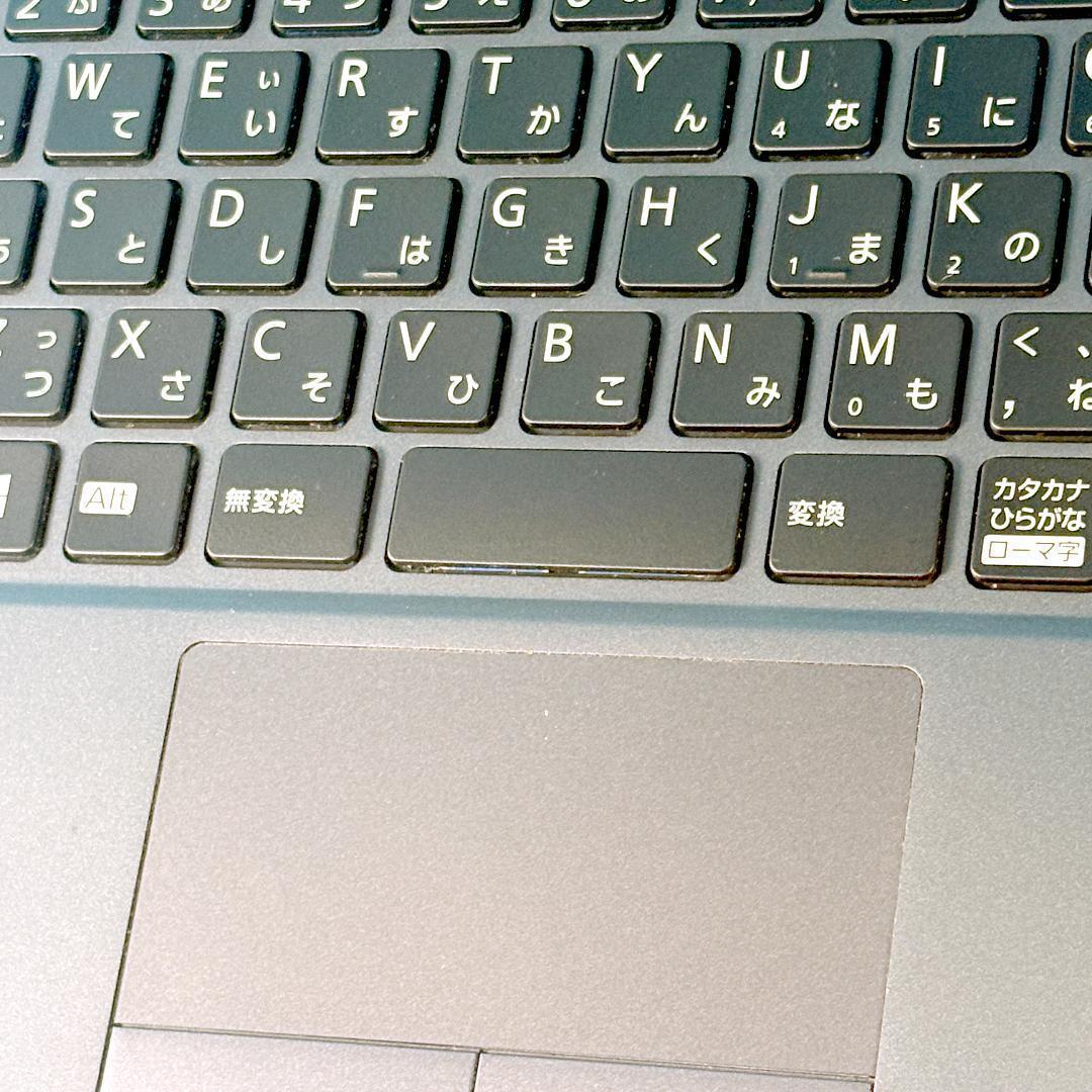 超薄型軽量☆メモリ8GB・SSDで快速★指紋認証★Win11☆ノートパソコン