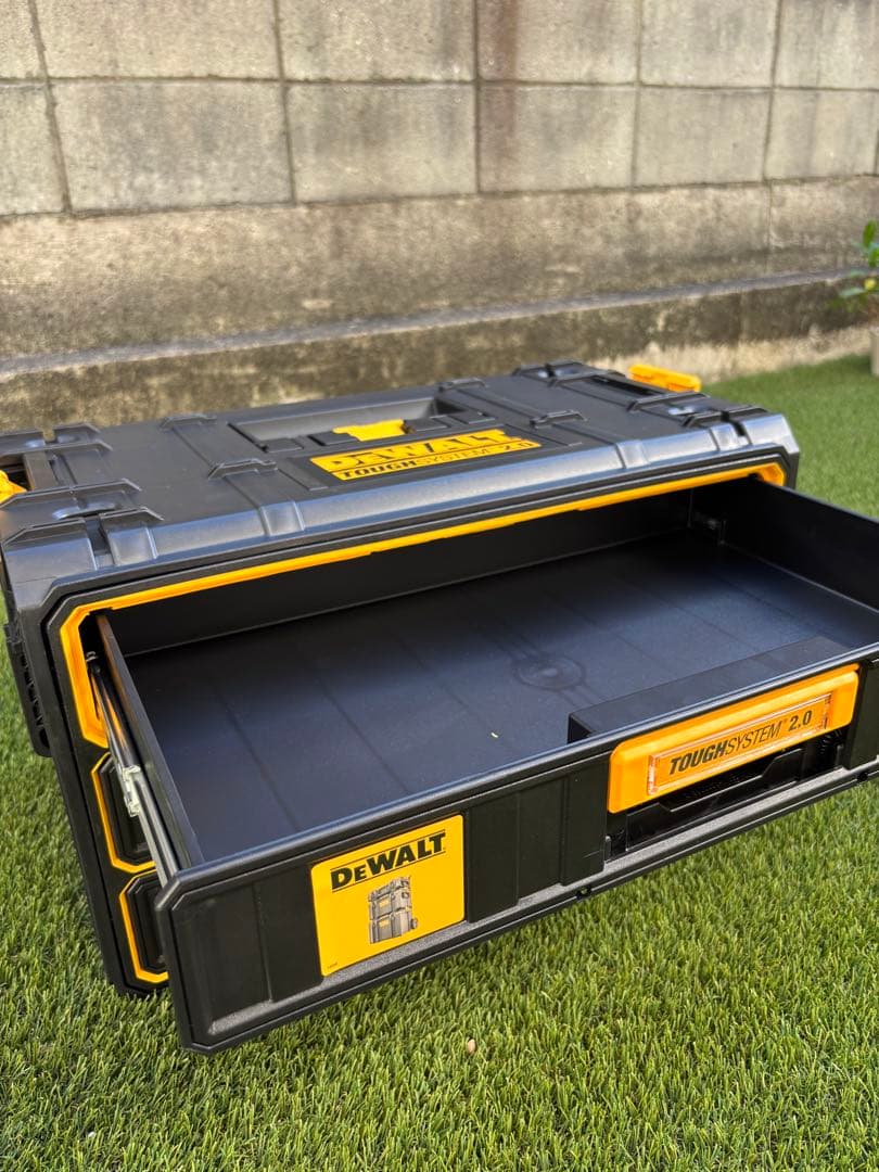 DEWALT タフシステム2.0 3段引き出しチェスト DWST08330-1
