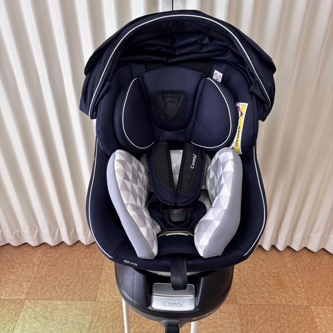☆美品☆　コンビ　WL　新生児OK　クルムーヴ　スマート　EG　ISOFIX　紺