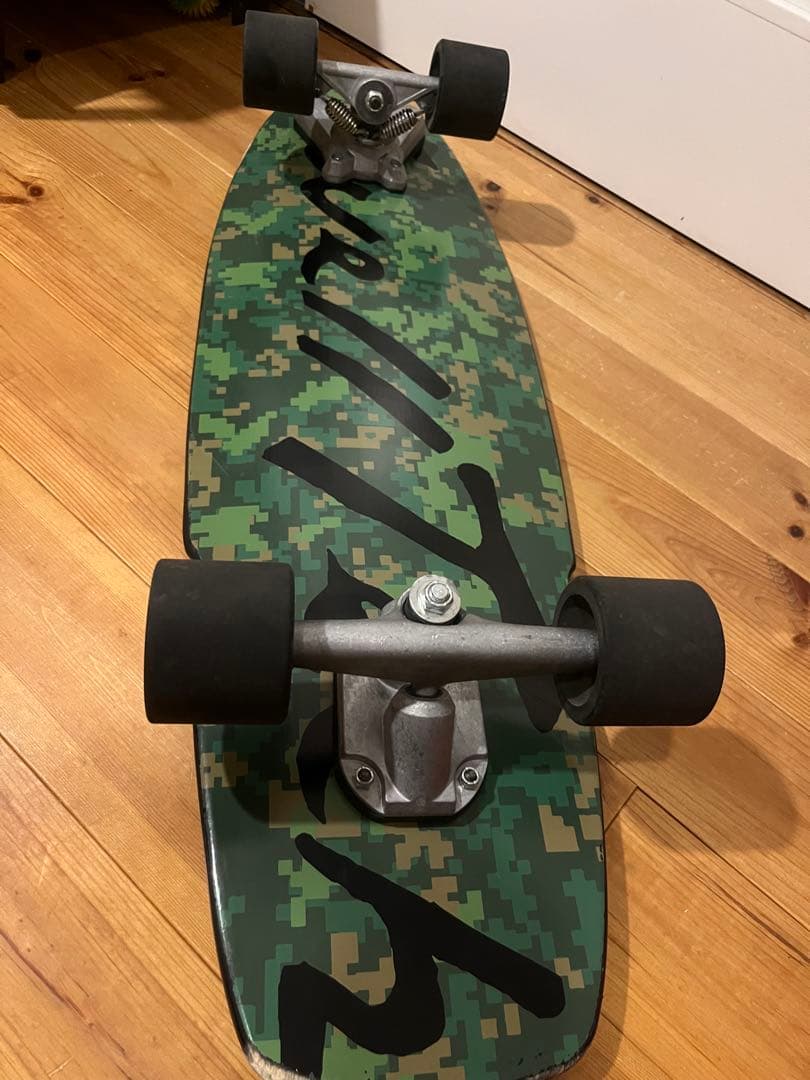 SwellTech ハイブリッド　カモ　サーフスケート